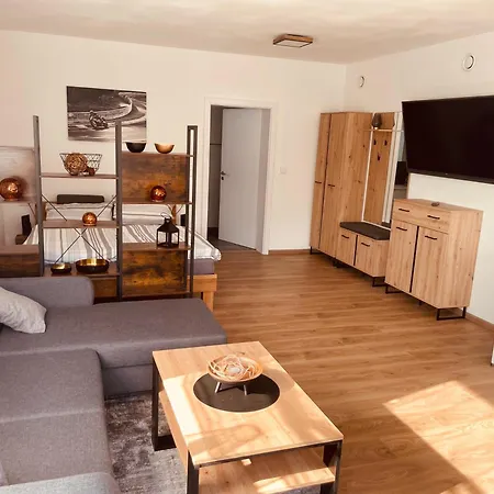 In Der Hardt 아파트 *